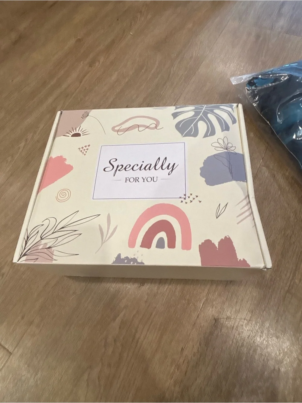 Axolotl Gift Box! — Pink & White